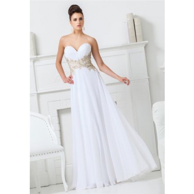A Line Sweetheart Neckline White Chiffon Applique Beaded Long Prom Dress