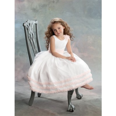 Ball Gown Scoop Tea Length White Tulle Flower Girl Dress with Flowers