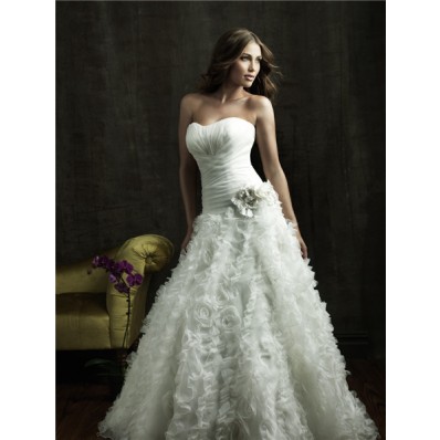Ball Gown Strapless Organza Floral Wedding Dress With Corset Back Train