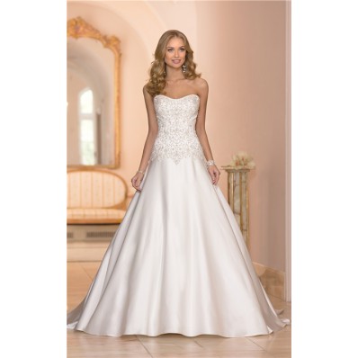Ball Gown Strapless Satin Embroidery Beaded Corset Wedding Dress With Buttons