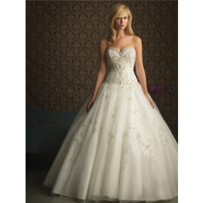 Ball Gown Sweetheart Puffy Tulle Wedding Dress With Embroidery Pearls Beading