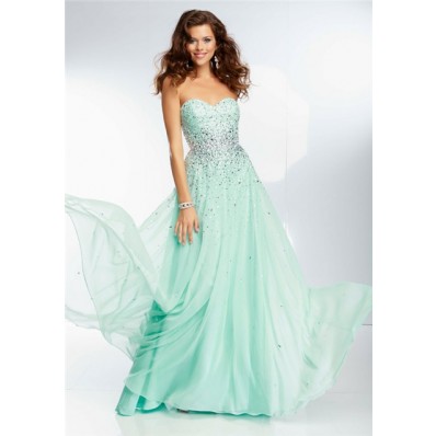 Elegant A Line Sweetheart Long Mint Green Chiffon Beaded Crystal Prom Dress