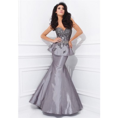 Flared Mermaid Sweetheart Neckline Grey Taffeta Applique Peplum Evening Prom Dress