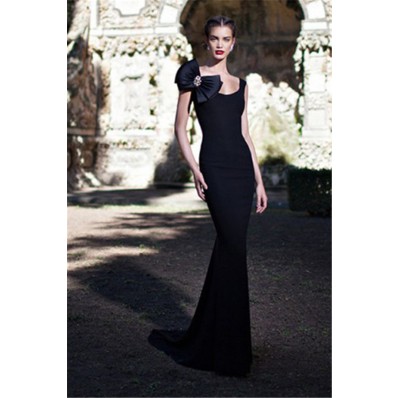 Mermaid Scoop Neck Long Black Satin Formal Occasion Evening Dress With Bow