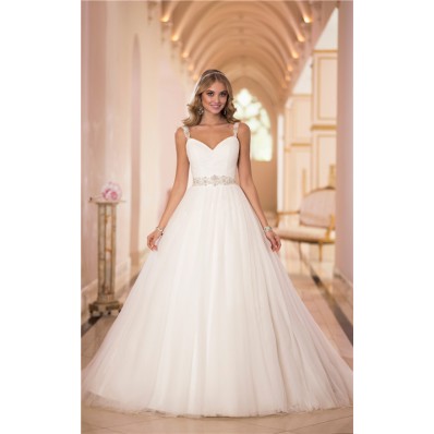 Princess Ball Gown Sweetheart Tulle Beaded Wedding Dress With Straps Sash