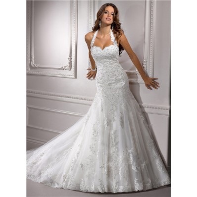 Romantic A Line Halter Straps Sweetheart Beaded Lace Wedding Dress With Buttons