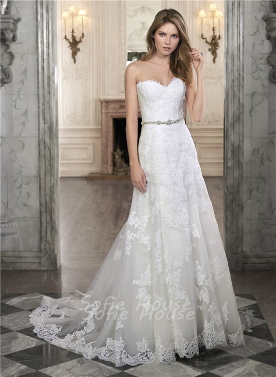 A Line Strapless Sweetheart Lace Corset Wedding Dress With Detachable Straps