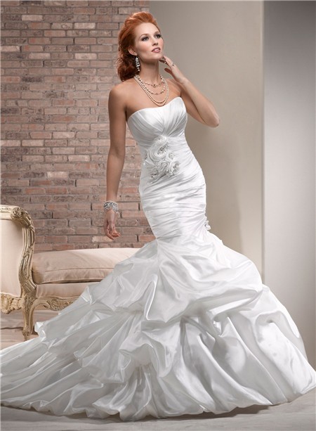 Designer Mermaid Strapless Ruched Taffeta Wedding Dress With Flowers 9567