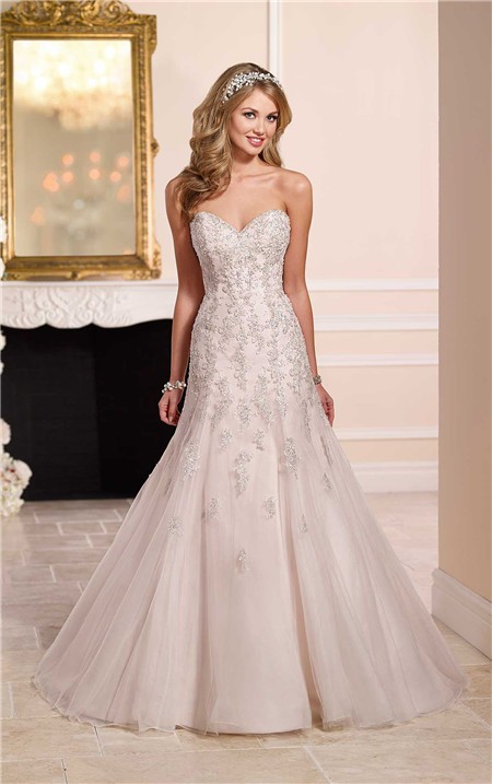 Fitted A Line Strapless Sweetheart Tulle Lace Beaded Wedding Dress 7585