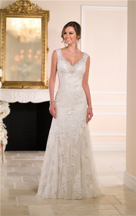 Gorgeous A Line Sweetheart Backless Lace Beaded Crystal Wedding Dress
