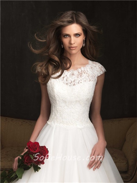 Modest Ball Gown Cap Sleeve Lace Tulle Wedding Dress With Buttons 9990