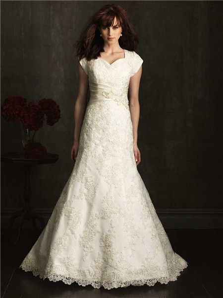 Slim Fitted Mermaid Sweetheart Ivory Lace Modest Wedding Dress With ...