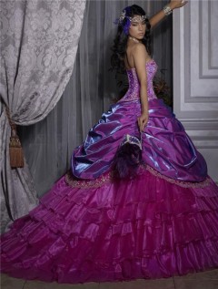 Pretty Ball Gown Purple Beading Organza Quinceanera Dress With Detachable Skirt