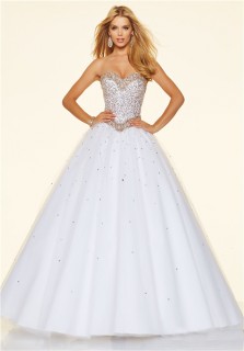 Princess Ball Gown Strapless White Tulle Beaded Prom Dress Corset Back