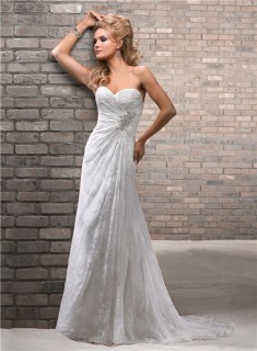 Slim Sheath Sweetheart Lace Beach Wedding Dress With Buttons Crystal