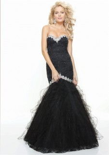 Trumpet/Mermaid sweetheart long black prom dress with beading