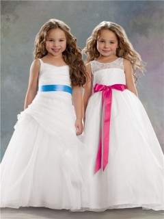 A-line Princess Scoop Floor Length White Organza Lace Flower Girl Dress With Sash Bow