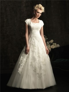 A line square chapel train modest lace wedding dress with short sleeves