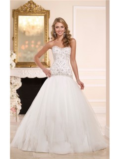 Fitted Ball Gown Sweetheart Embroidery Satin Tulle Wedding Dress Corset Back