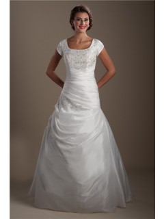 Modest Trumpet Square Neck Embroidery Taffeta Ruched Corset Wedding Dress With Sleeves