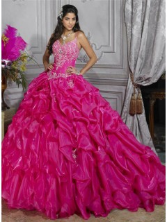 Pretty Ball Gown Red Organza Quinceanera Dress With Embroidered Beading