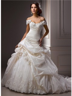 Sexy Ball Gown Off The Shoulder Ivory Taffeta Lace Beaded Wedding Dress