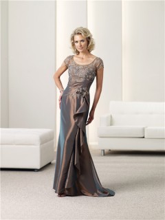 Slim Scoop Neck Short Sleeve Brown Taffeta Ruched Mother Of The Bride Evening Dress