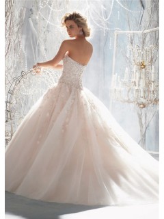 Fairy Tale Ball Gown Sweetheart Organza Ruffle Beaded Pearl Wedding Dress With Flowers Back