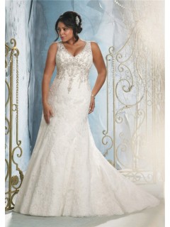 Sexy Mermaid V Neck Lace Beaded Plus Size Wedding Dress With Crystals
