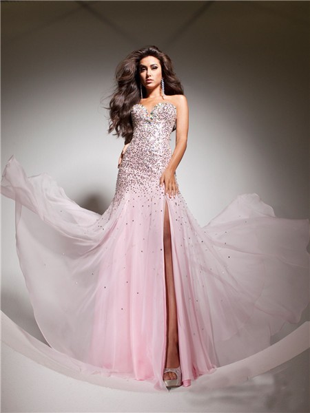 Elegant Sweetheart Pink Beaded Chiffon Flowy Prom Dress With Slit