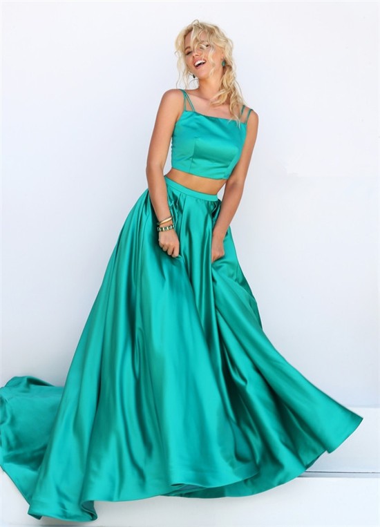 Fantastic A Line Two Piece Green Silk Satin Prom Dress With Spaghetti Straps