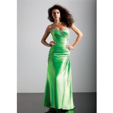 A-Line/Princess sweetheart long green silk prom dress with beading and pleated