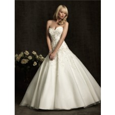 Ball Gown Sweetheart Tulle Lace Applique Wedding Dress With Train