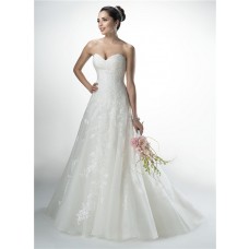 Beautiful A Line Strapless Sweetheart Tulle Applique Wedding Dress With Buttons