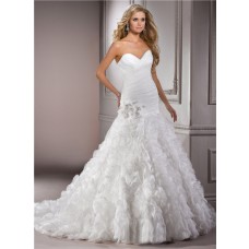 Fashion Ball Gown Sweetheart Ruched Organza Ruffle Wedding Dress With Crystal