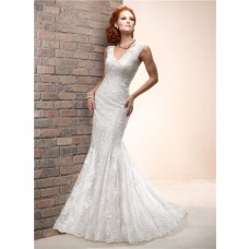 Fitted Mermaid Scalloped V Neck Sleeveless Lace Wedding Dress With Buttons