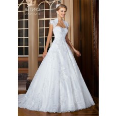 Graceful A Line Strapless Tulle Lace Wedding Dress With Bolero Jacket