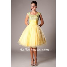 Modest Ball Square Neck Cap Sleeve Short Yellow Tulle Corset Prom Dress