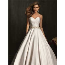 Simple Exquisite Ball Gown Strapless Ruched Beaded Satin Wedding Dress 