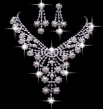 pearl crystals necklace